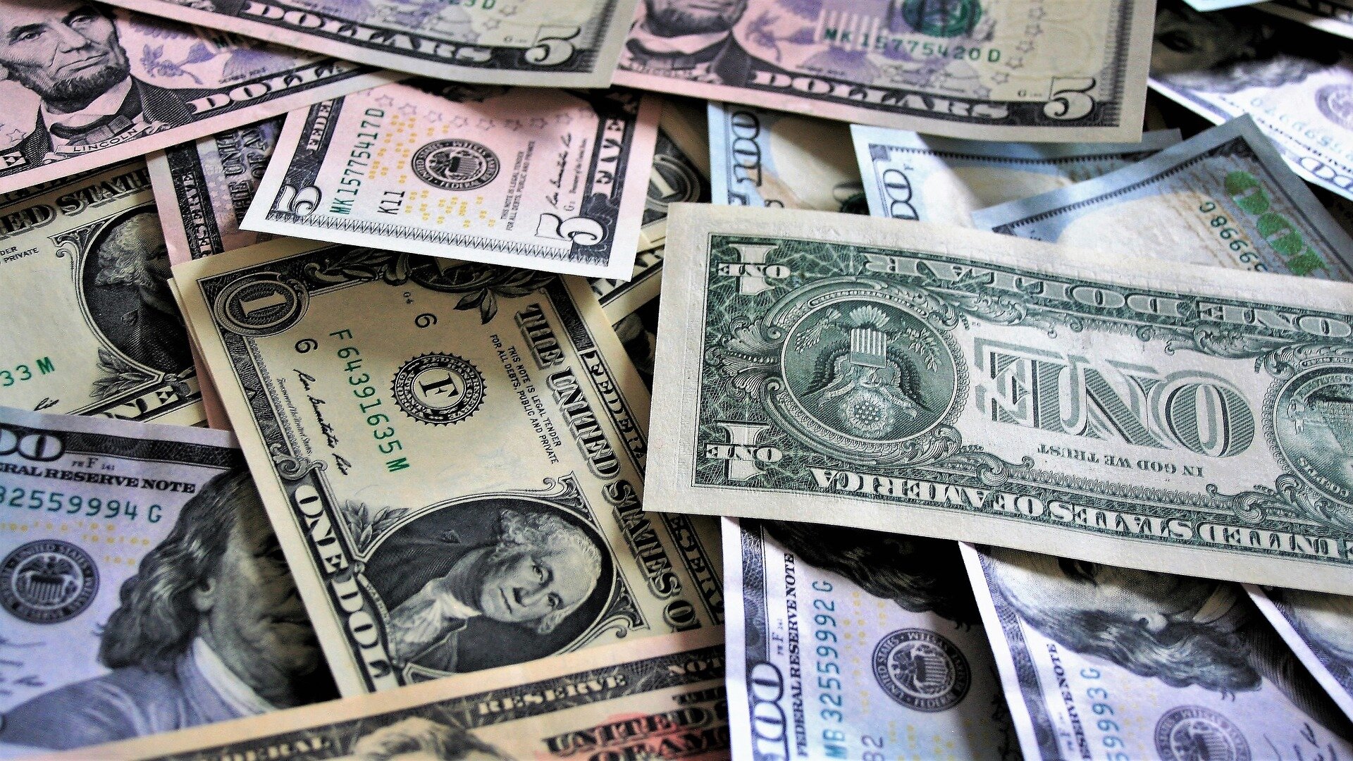 money-3523131_1920.jpg